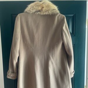 Ellie Tahari Wool With fur trim long coat-great condition